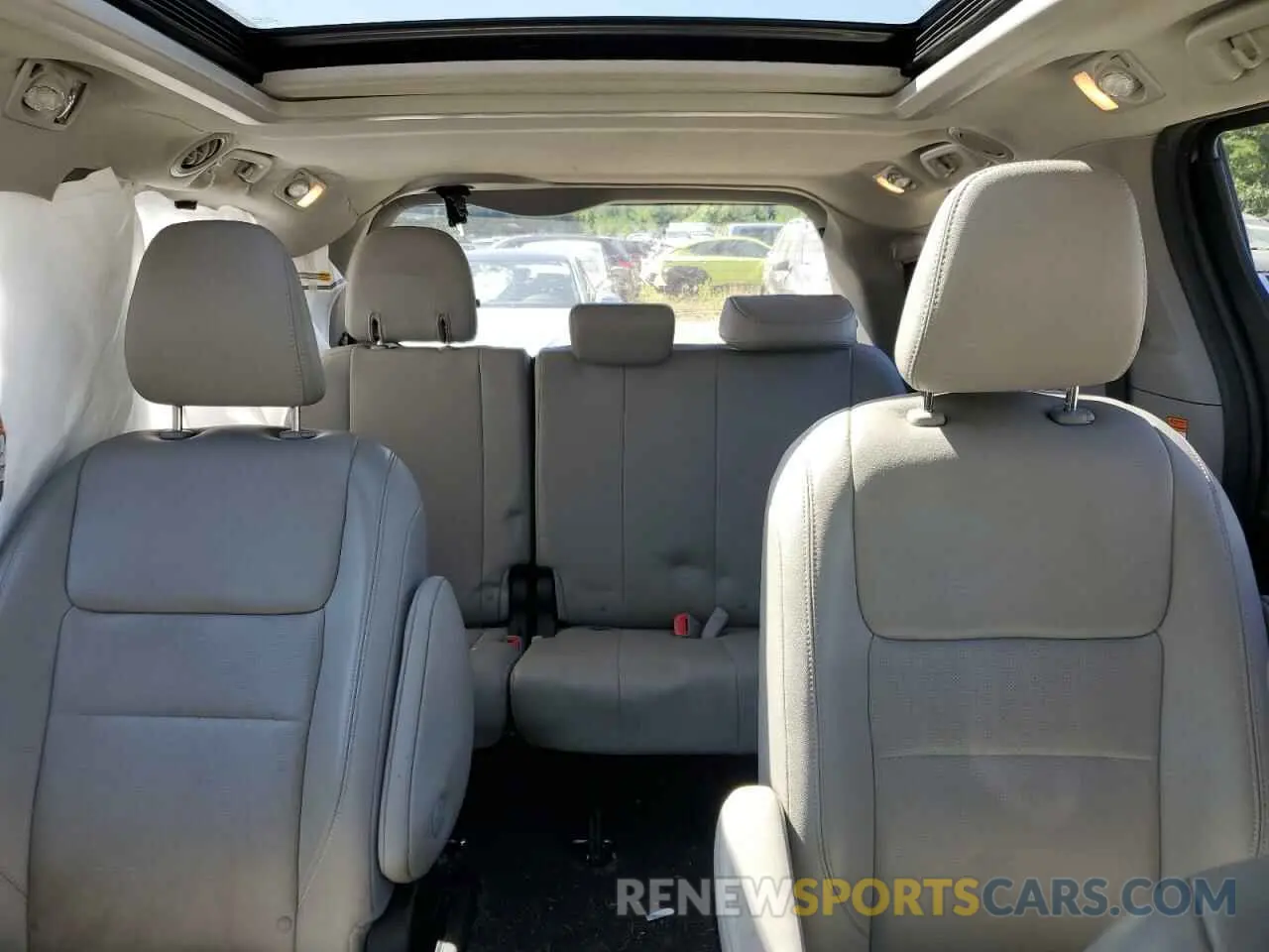 10 Фотография поврежденного автомобиля 5TDDZ3DC7KS222628 TOYOTA All Models 2019