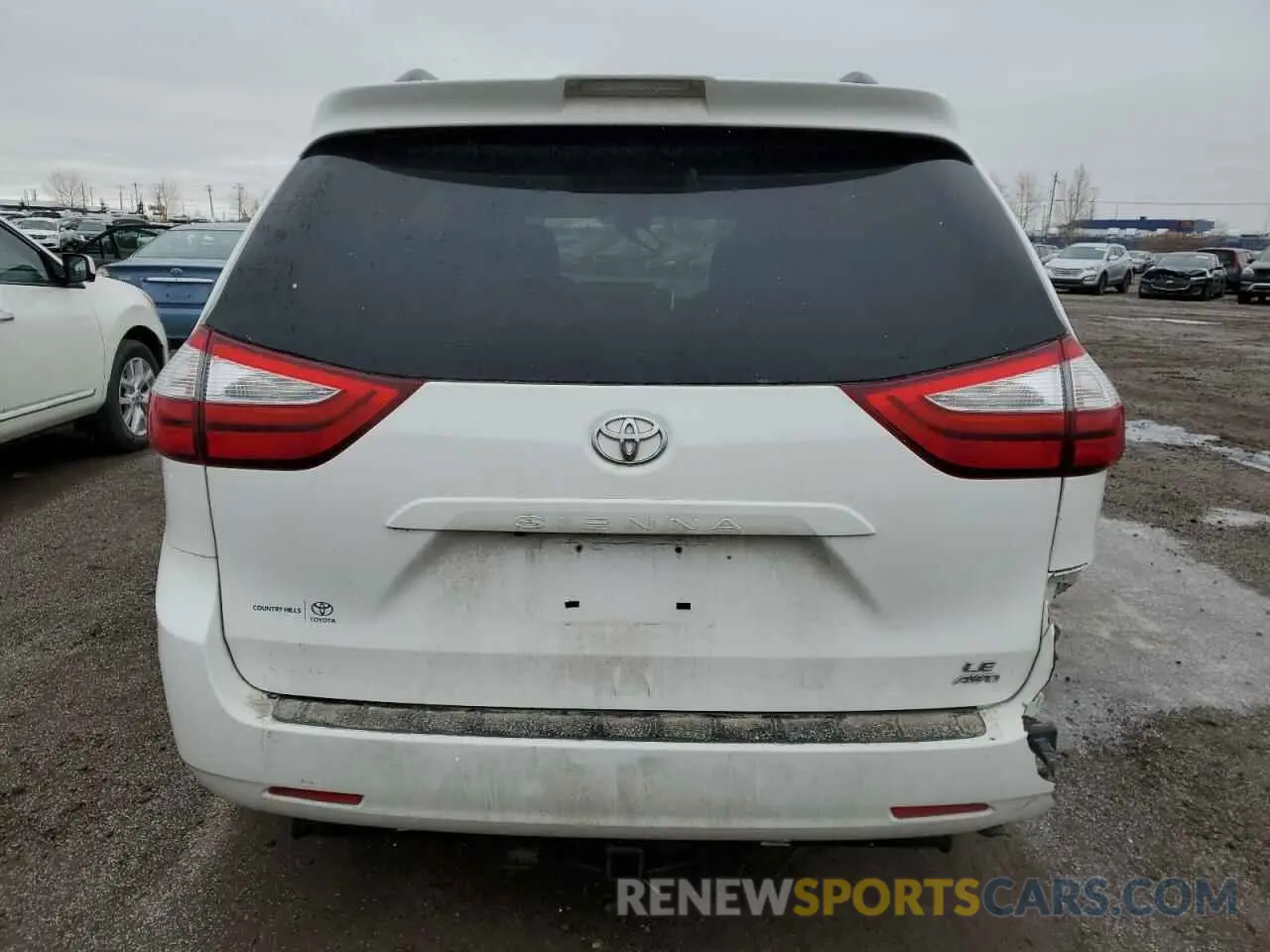 6 Photograph of a damaged car 5TDJZ3DC8KS218039 TOYOTA All Models 2019