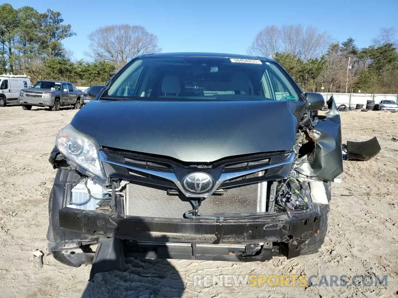 5 Photograph of a damaged car 5TDKZ3DC0KS973674 TOYOTA All Models 2019
