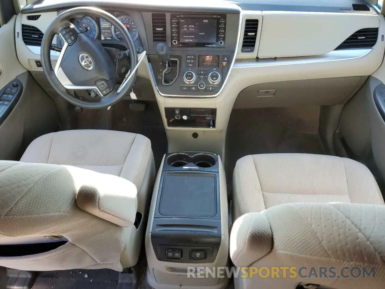 8 Photograph of a damaged car 5TDKZ3DC0KS973674 TOYOTA All Models 2019