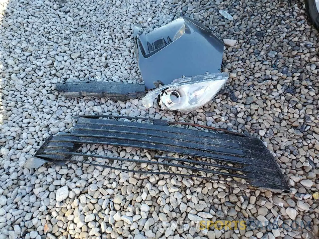 13 Photograph of a damaged car 5TDKZ3DC1KS003901 TOYOTA All Models 2019