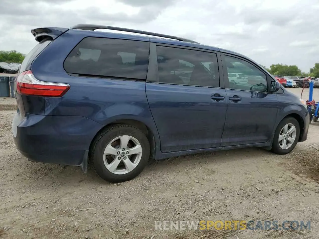 3 Photograph of a damaged car 5TDKZ3DC1KS008614 TOYOTA All Models 2019