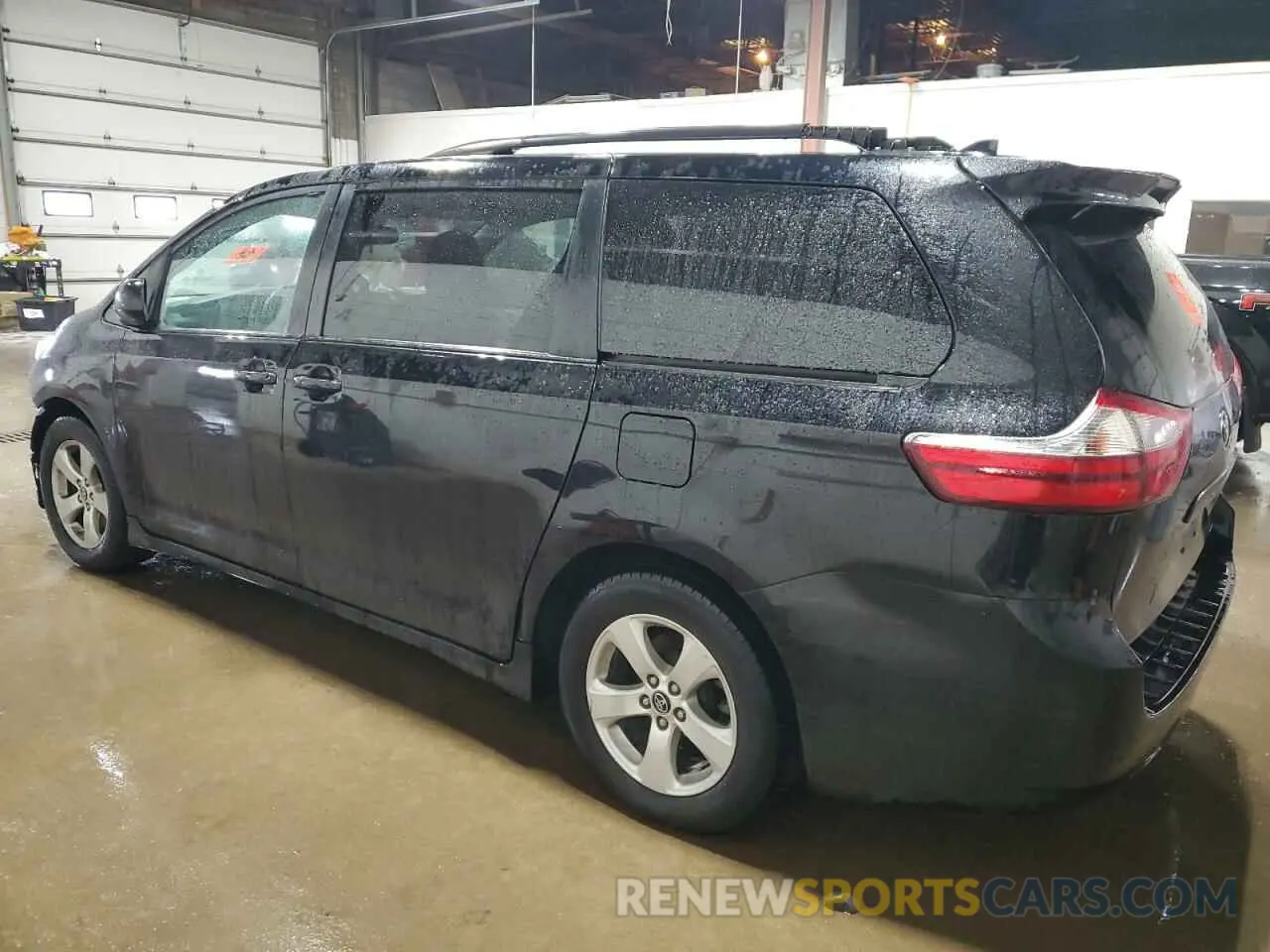 2 Photograph of a damaged car 5TDKZ3DC3KS990873 TOYOTA All Models 2019