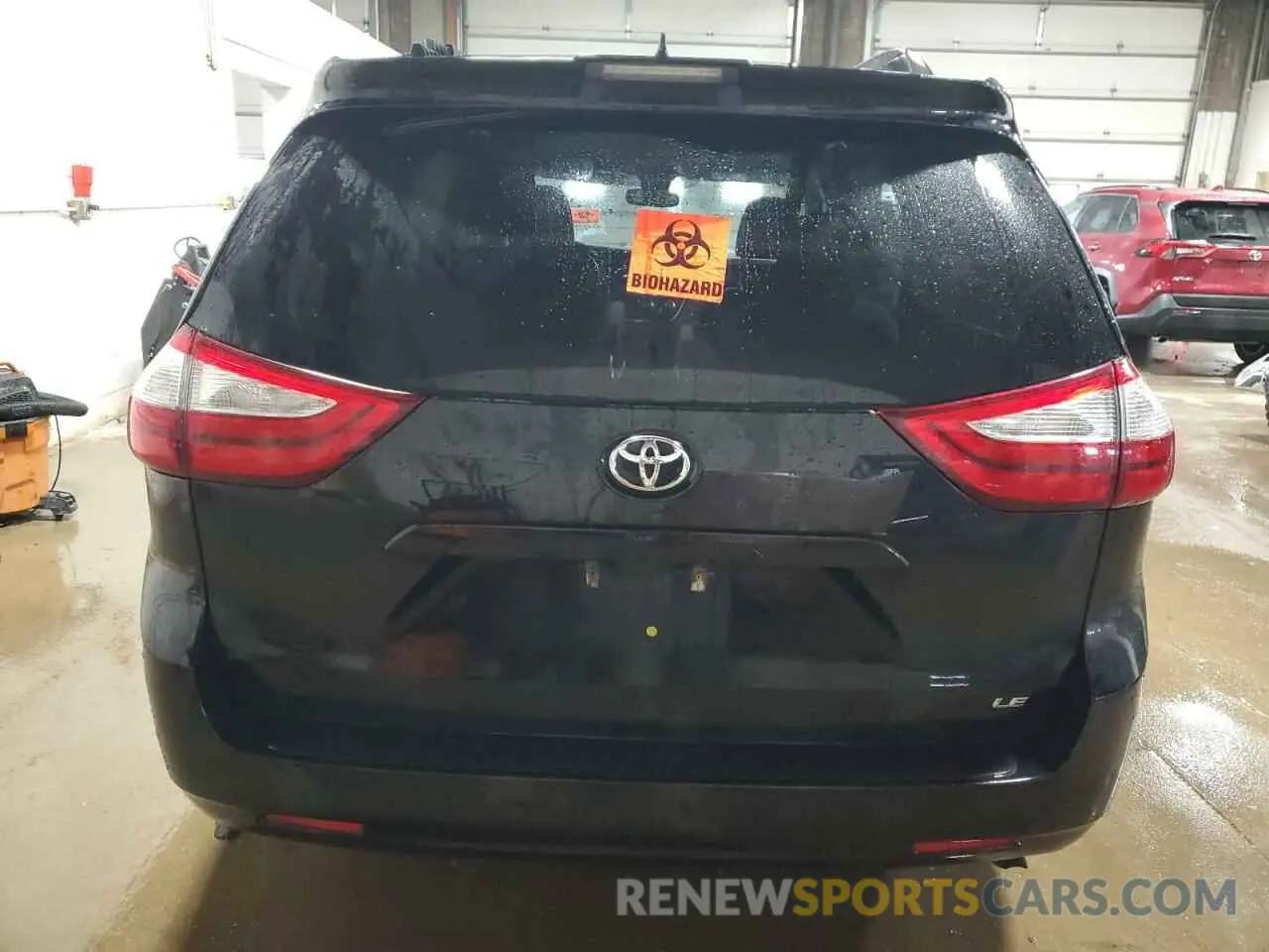 6 Photograph of a damaged car 5TDKZ3DC3KS990873 TOYOTA All Models 2019