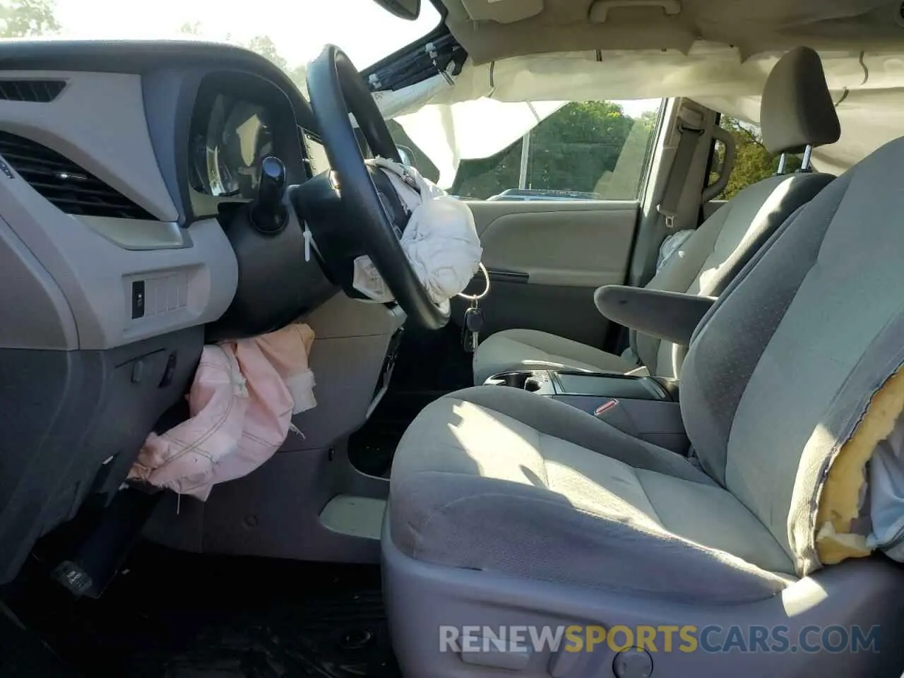 7 Photograph of a damaged car 5TDKZ3DC8KS019237 TOYOTA All Models 2019