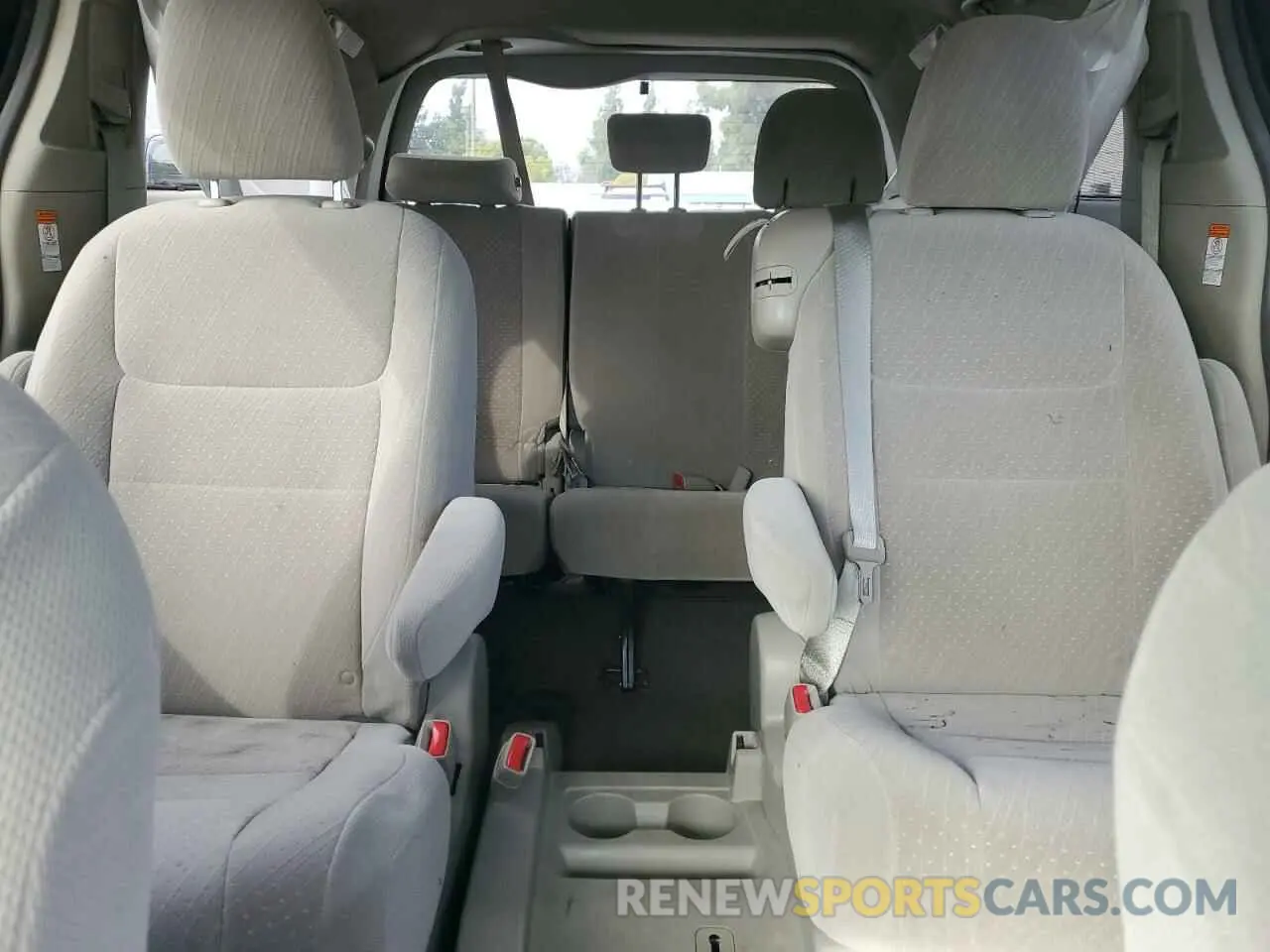 10 Фотография поврежденного автомобиля 5TDKZ3DC9KS971356 TOYOTA All Models 2019