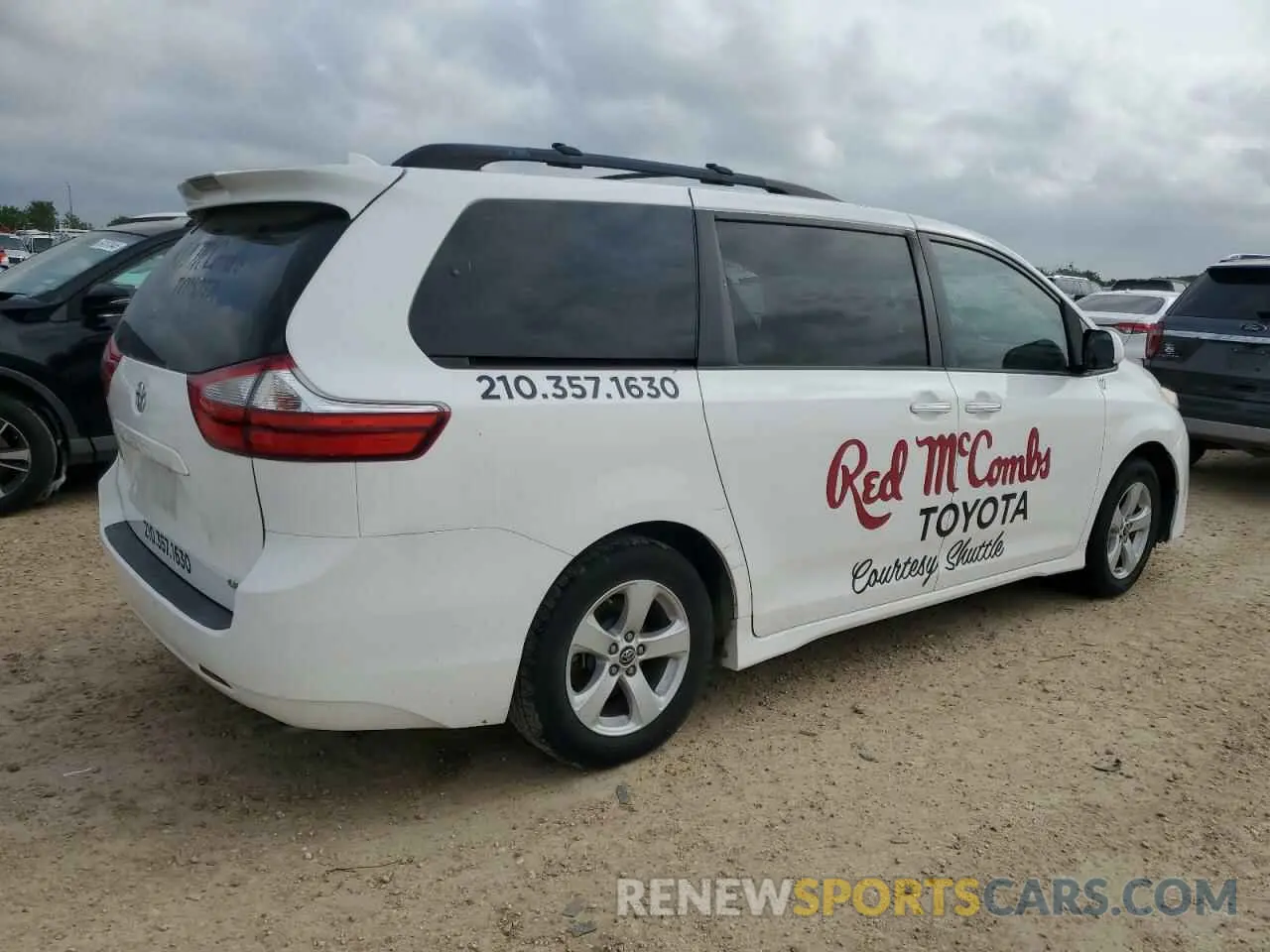 3 Photograph of a damaged car 5TDKZ3DC9KS977464 TOYOTA All Models 2019