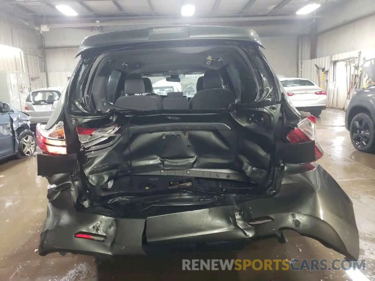 6 Photograph of a damaged car 5TDKZ3DCXKS971821 TOYOTA All Models 2019