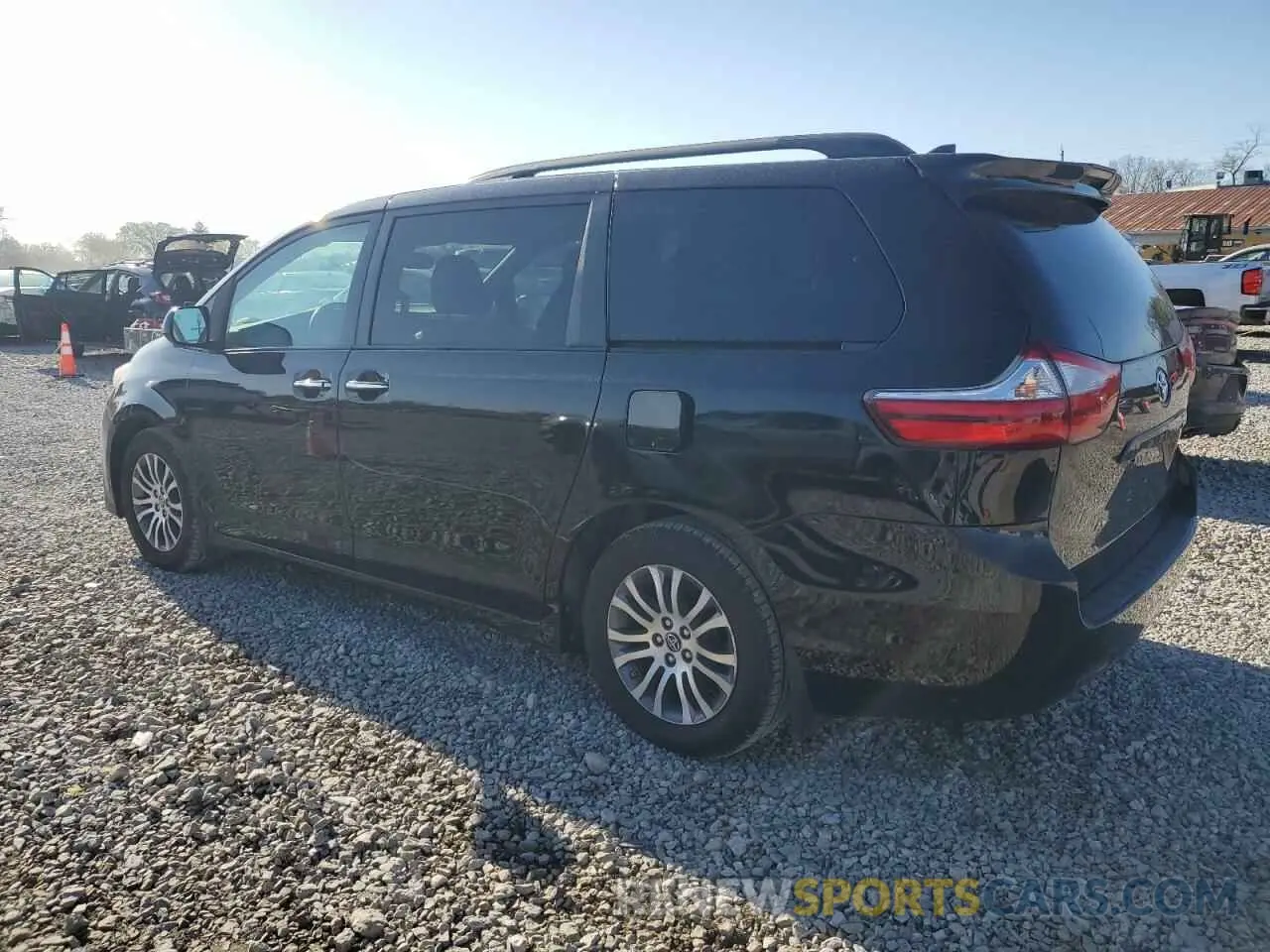 2 Фотография поврежденного автомобиля 5TDYZ3DC1KS969126 TOYOTA All Models 2019