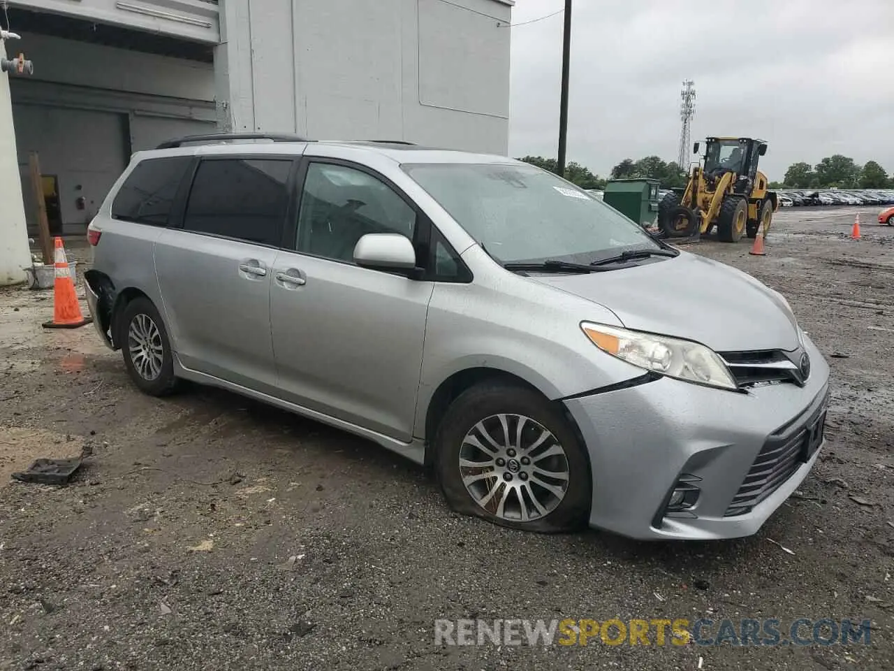 4 Photograph of a damaged car 5TDYZ3DC1KS969465 TOYOTA All Models 2019