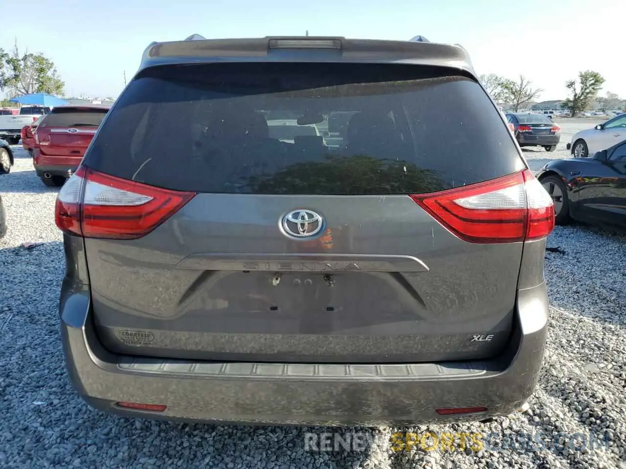 6 Photograph of a damaged car 5TDYZ3DC1KS980093 TOYOTA All Models 2019