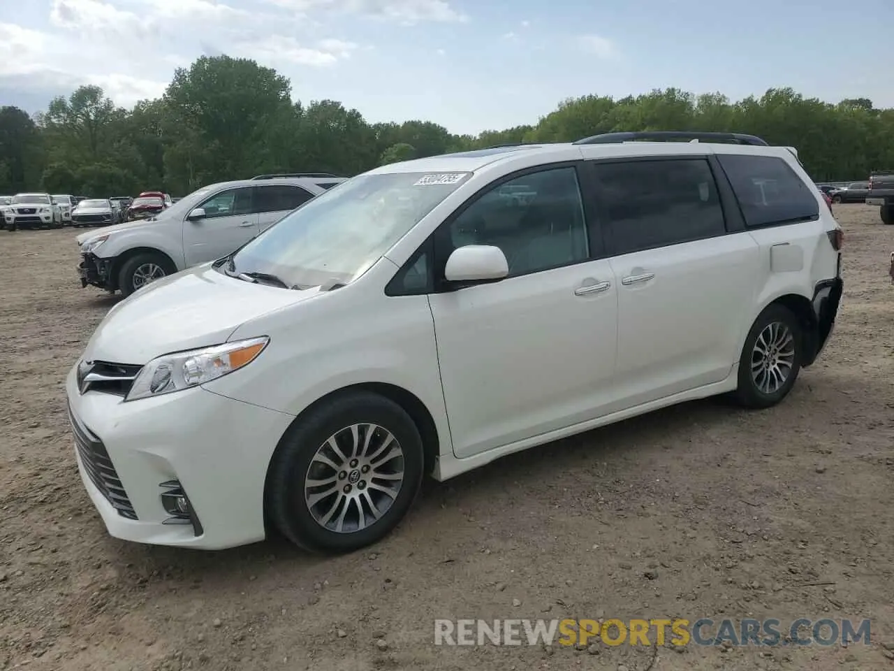 1 Photograph of a damaged car 5TDYZ3DC1KS981793 TOYOTA All Models 2019