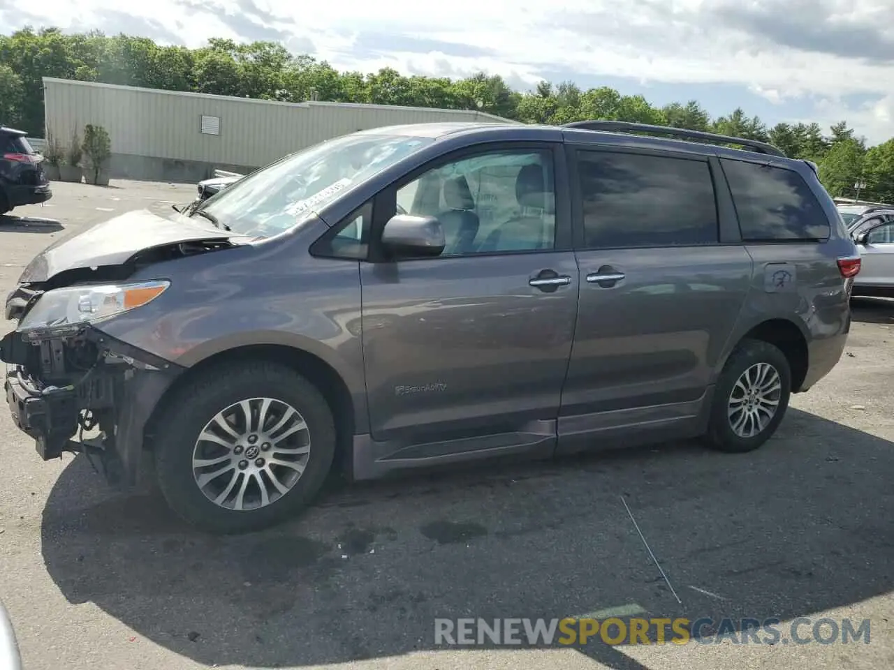 1 Photograph of a damaged car 5TDYZ3DC4KS984574 TOYOTA All Models 2019