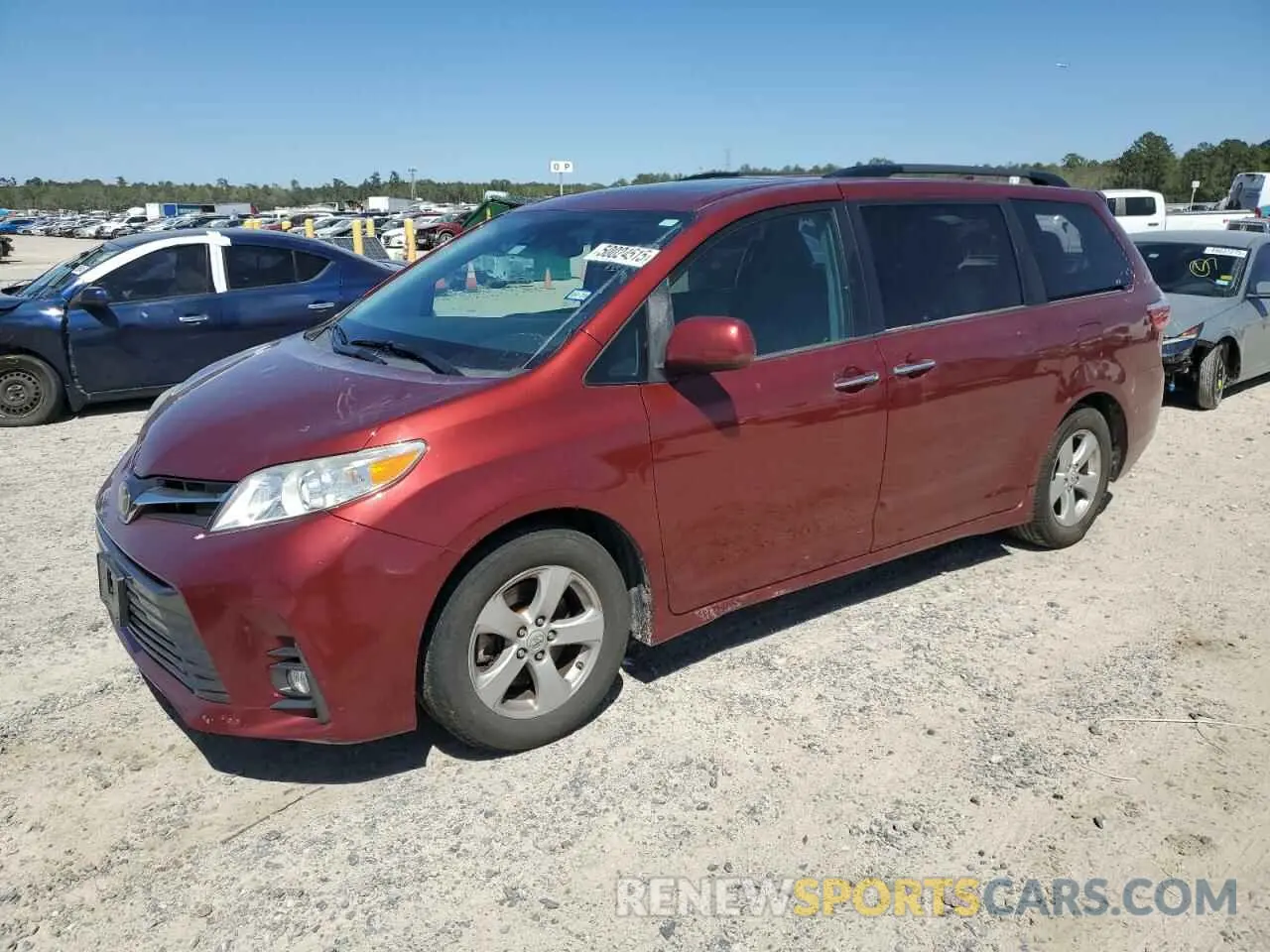 1 Photograph of a damaged car 5TDYZ3DC8KS971035 TOYOTA All Models 2019