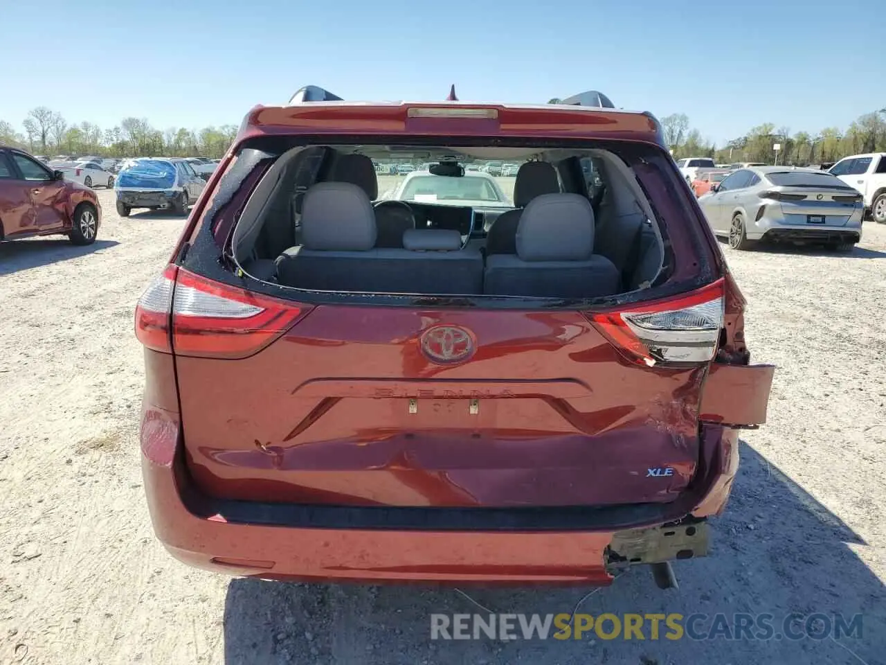 6 Photograph of a damaged car 5TDYZ3DC8KS971035 TOYOTA All Models 2019