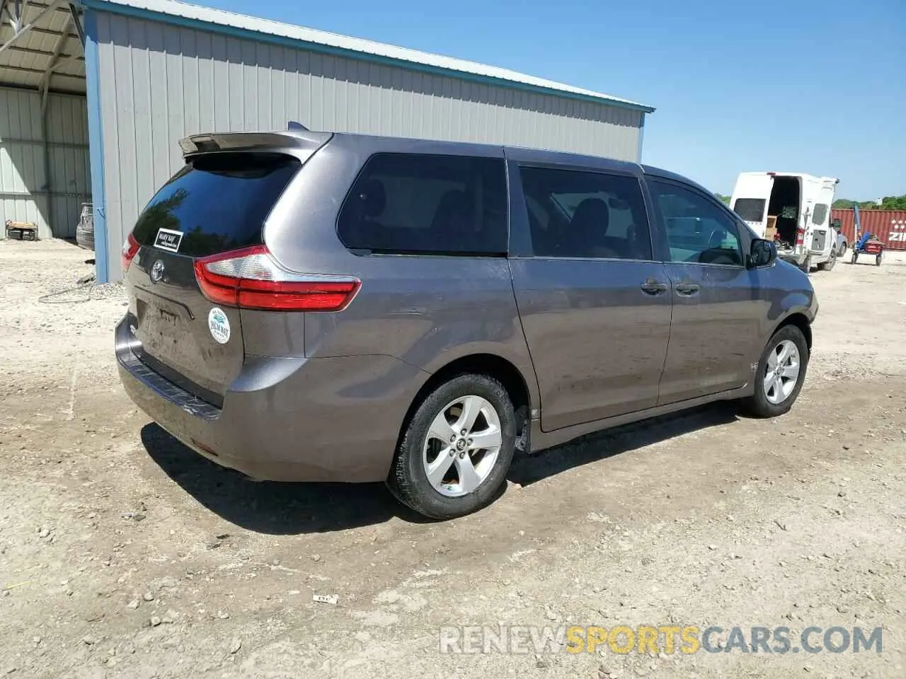 3 Photograph of a damaged car 5TDZZ3DC1KS991616 TOYOTA All Models 2019