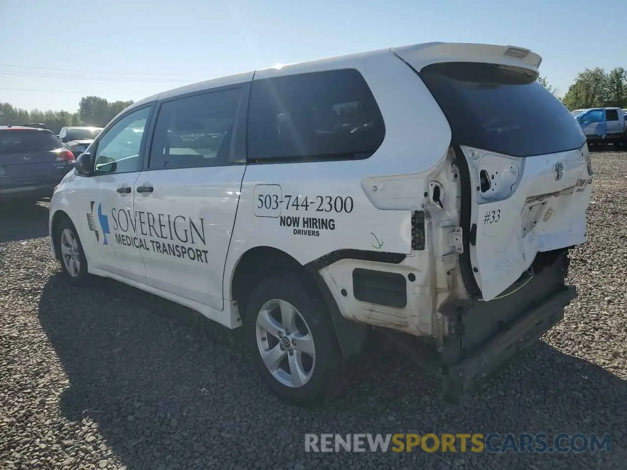 2 Photograph of a damaged car 5TDZZ3DC5KS972437 TOYOTA All Models 2019