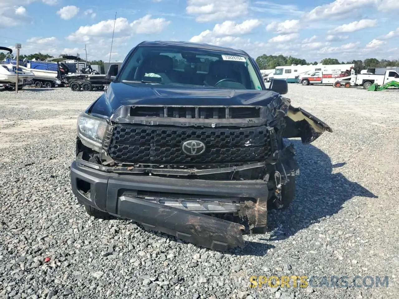 5 Photograph of a damaged car 5TFRM5F10KX142142 TOYOTA All Models 2019