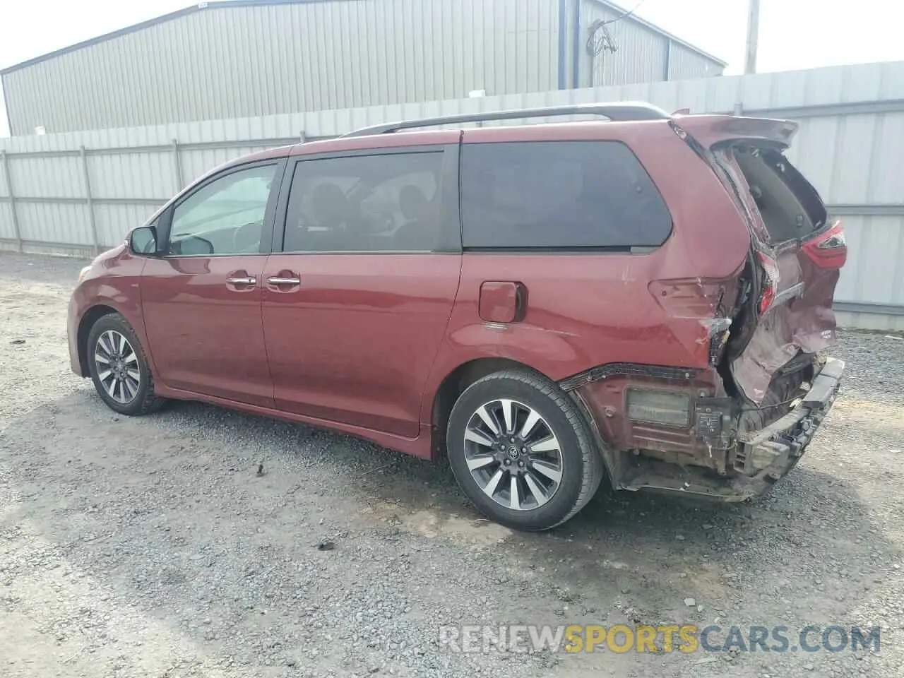 2 Photograph of a damaged car 5TDDZ3DC1LS235540 TOYOTA All Models 2020