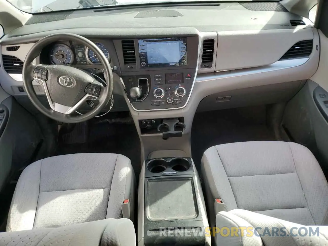 8 Фотография поврежденного автомобиля 5TDJZ3DC1LS247710 TOYOTA All Models 2020