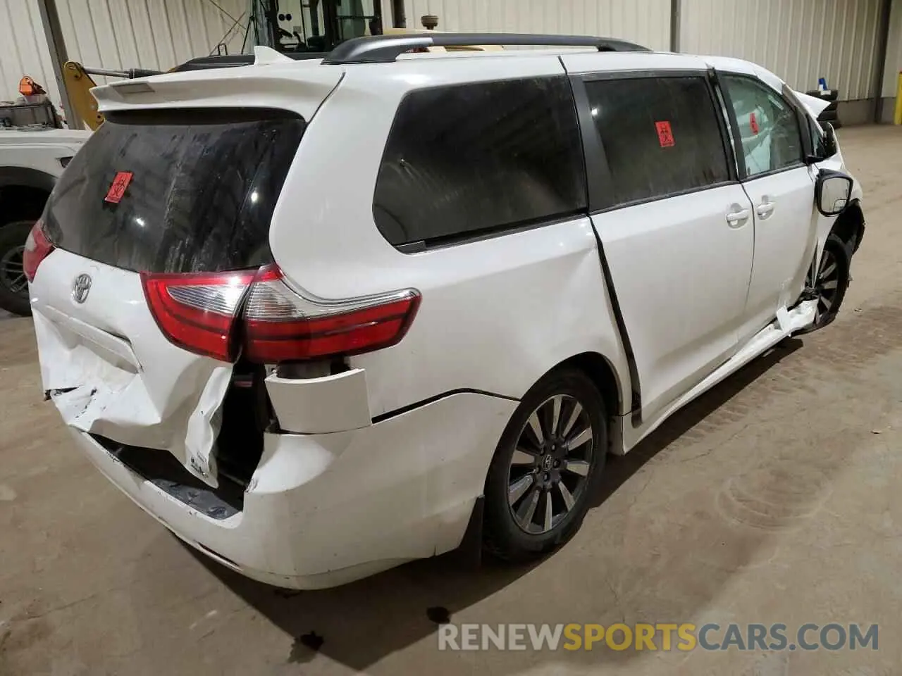3 Photograph of a damaged car 5TDJZ3DC8LS237370 TOYOTA All Models 2020