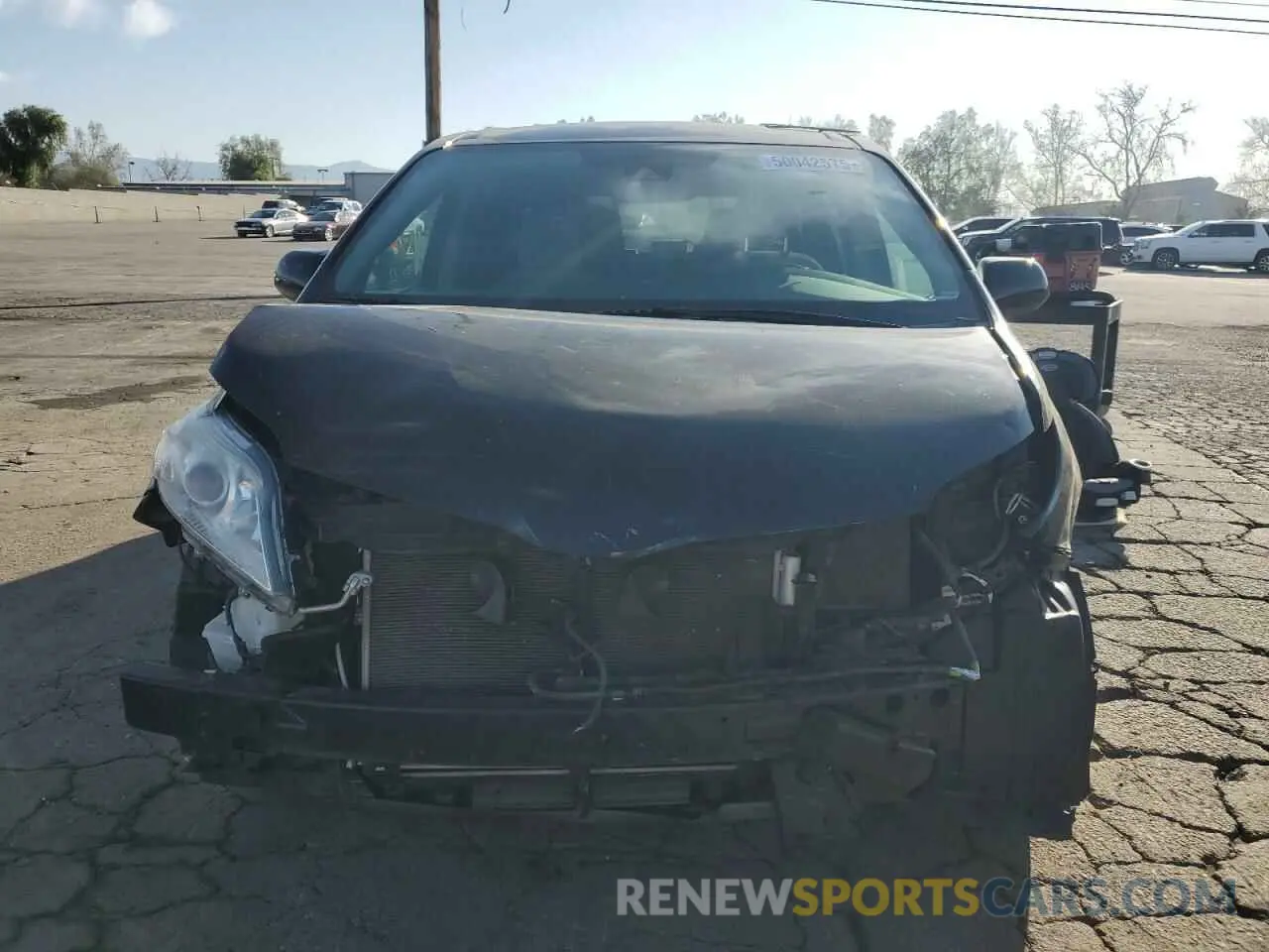 5 Photograph of a damaged car 5TDKZ3DC1LS024068 TOYOTA All Models 2020