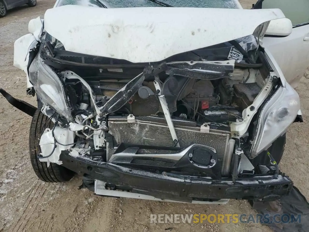 13 Photograph of a damaged car 5TDKZ3DC6LS059981 TOYOTA All Models 2020
