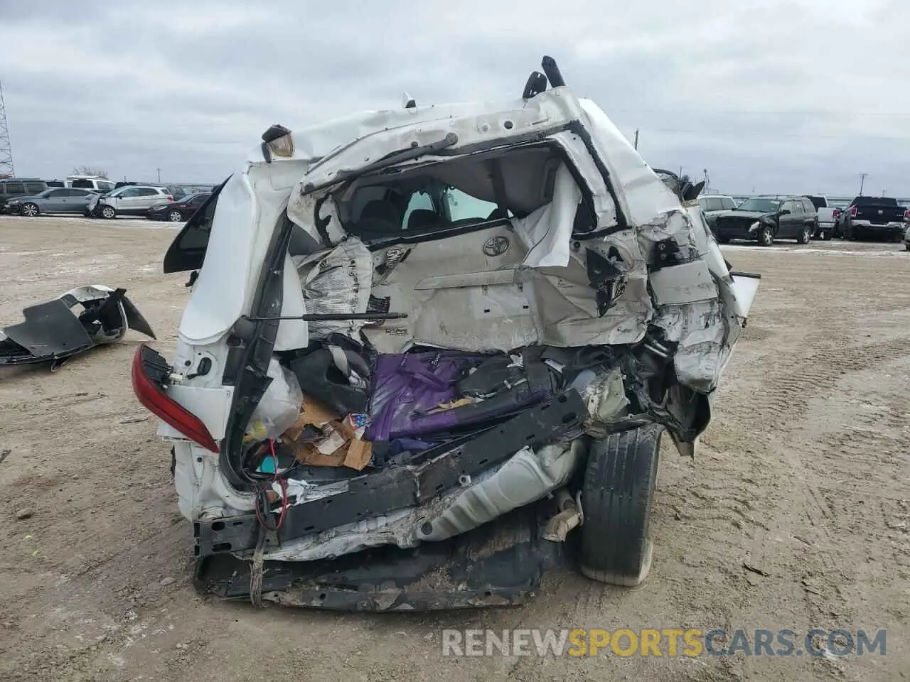6 Photograph of a damaged car 5TDKZ3DC6LS059981 TOYOTA All Models 2020