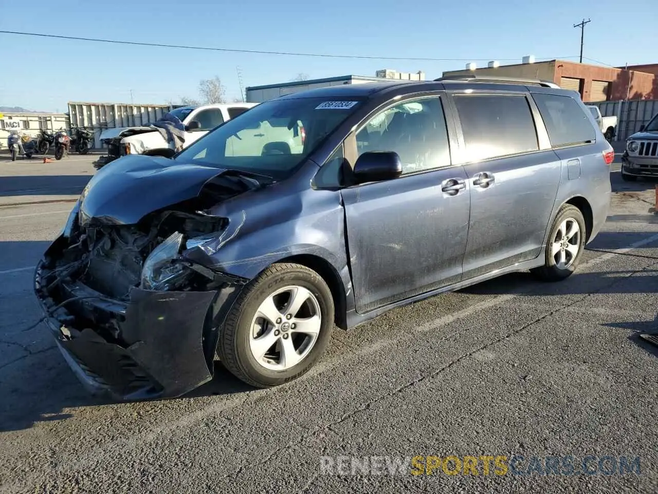 1 Photograph of a damaged car 5TDKZ3DC7LS047077 TOYOTA All Models 2020
