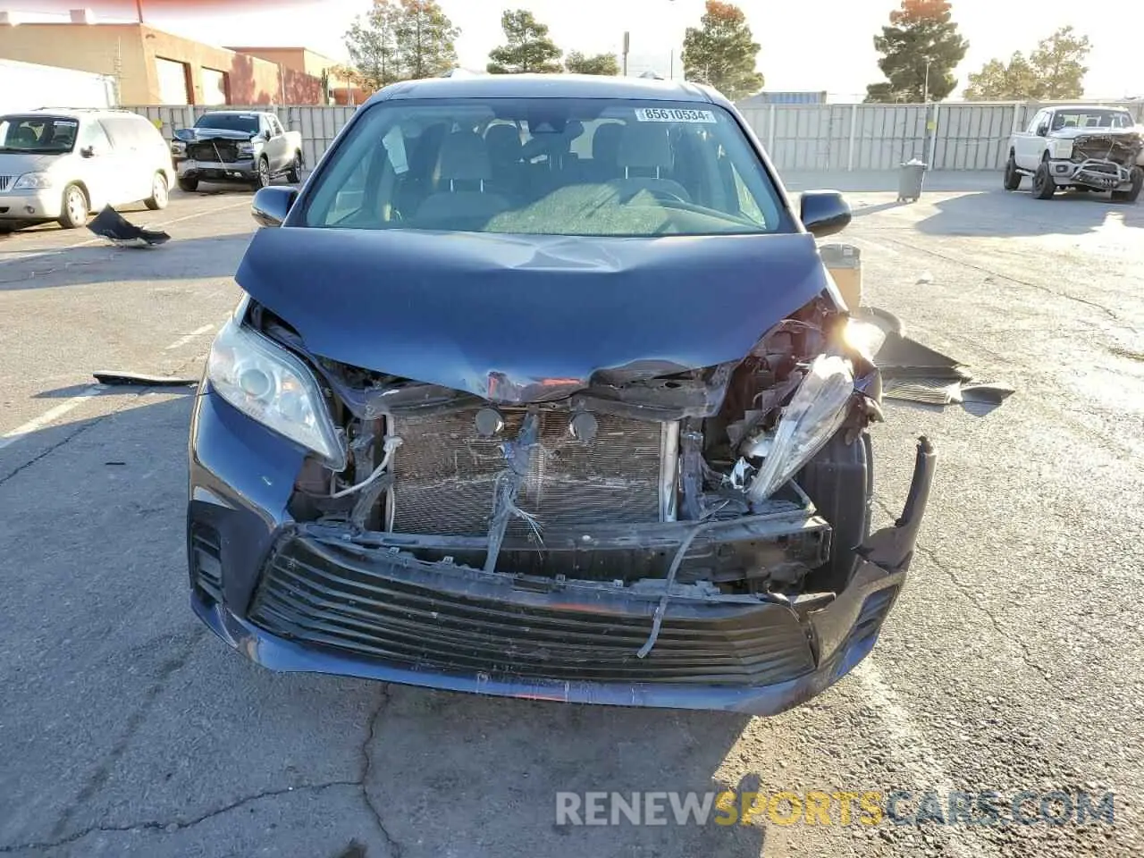 5 Photograph of a damaged car 5TDKZ3DC7LS047077 TOYOTA All Models 2020