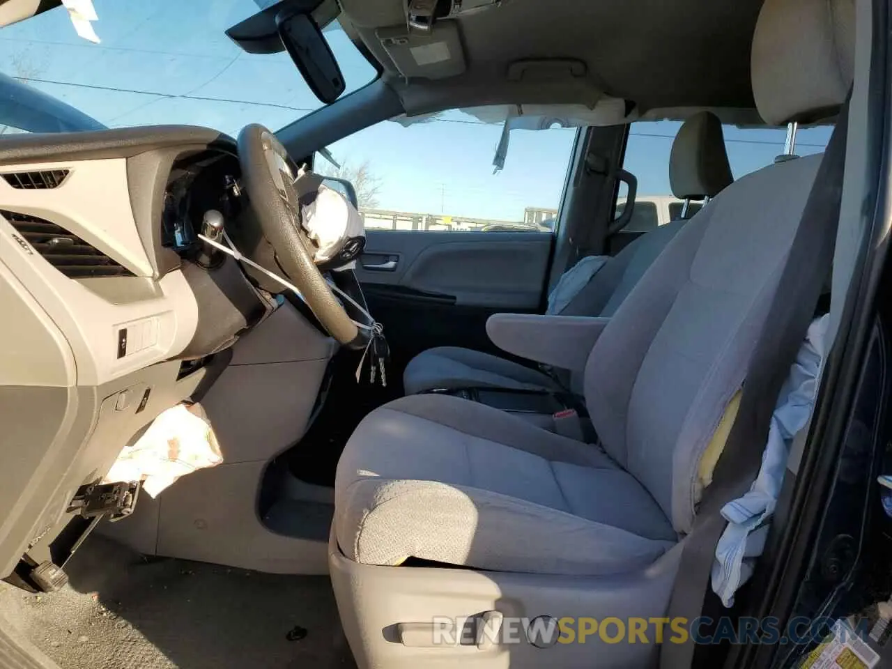 7 Photograph of a damaged car 5TDKZ3DC7LS047077 TOYOTA All Models 2020
