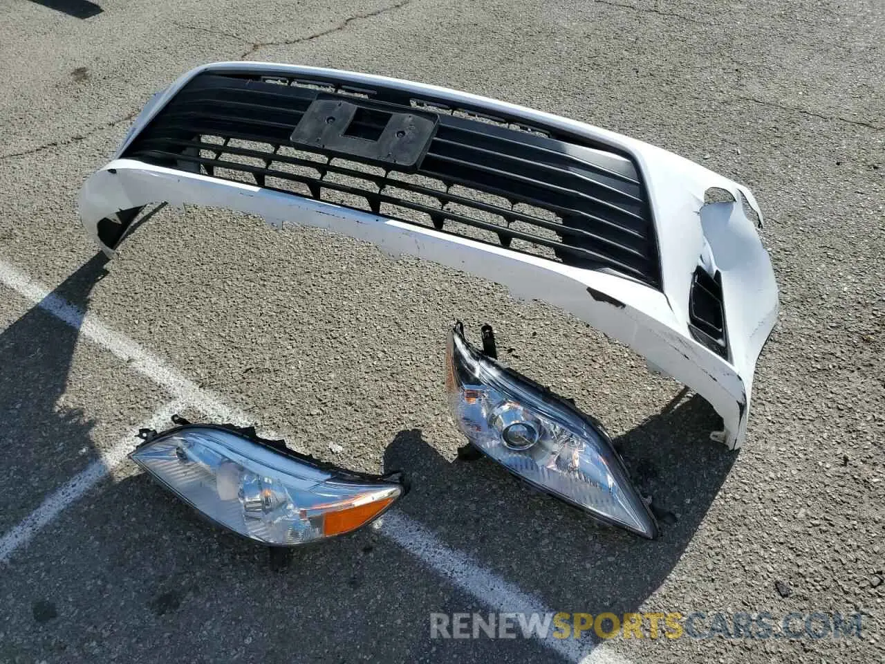 13 Photograph of a damaged car 5TDKZ3DC8LS038386 TOYOTA All Models 2020