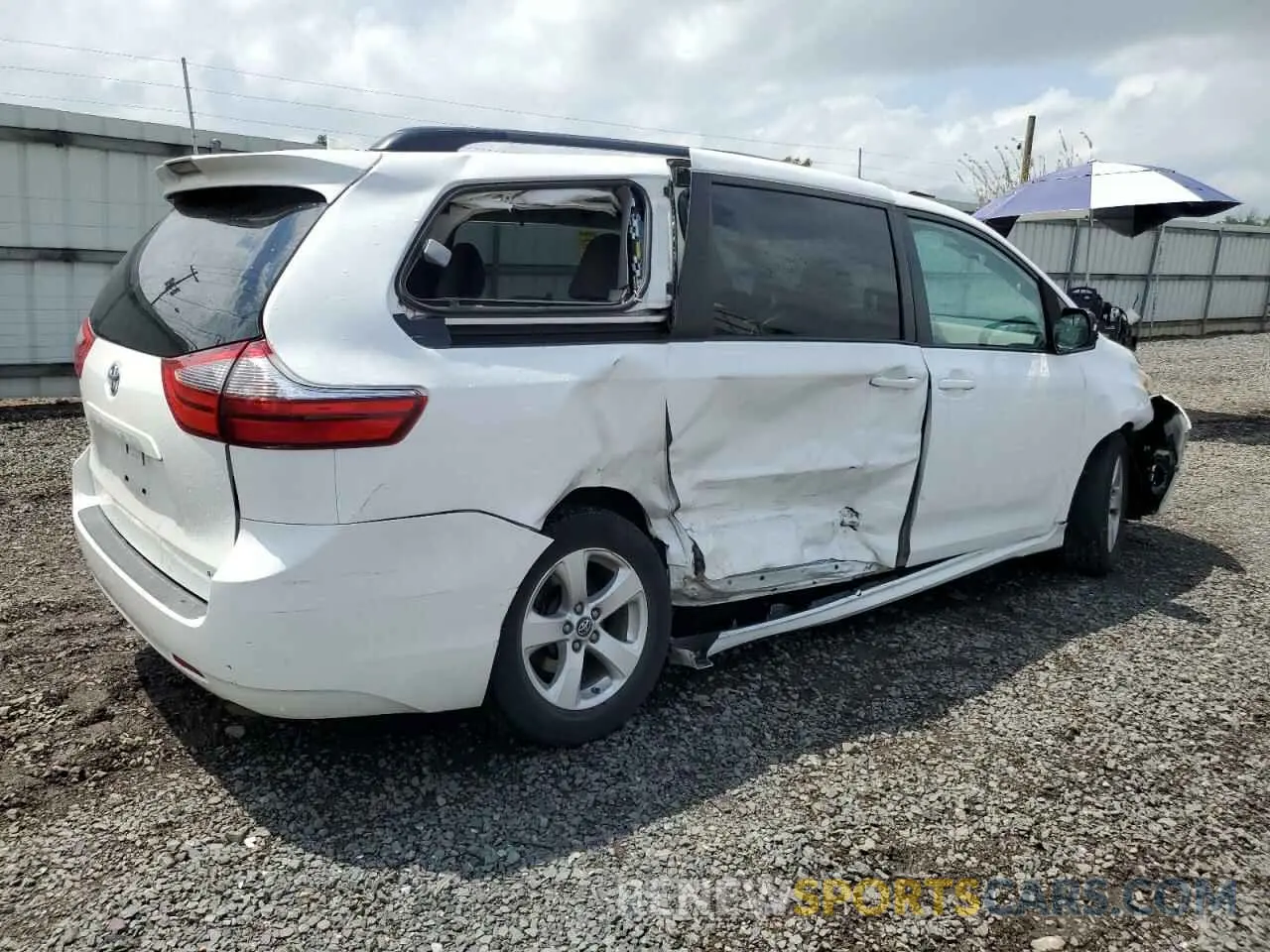3 Photograph of a damaged car 5TDKZ3DC9LS023220 TOYOTA All Models 2020