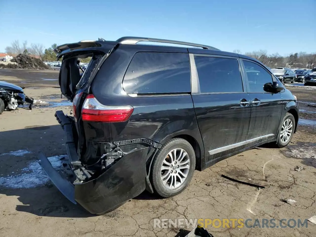 3 Photograph of a damaged car 5TDYZ3DC1LS053676 TOYOTA All Models 2020