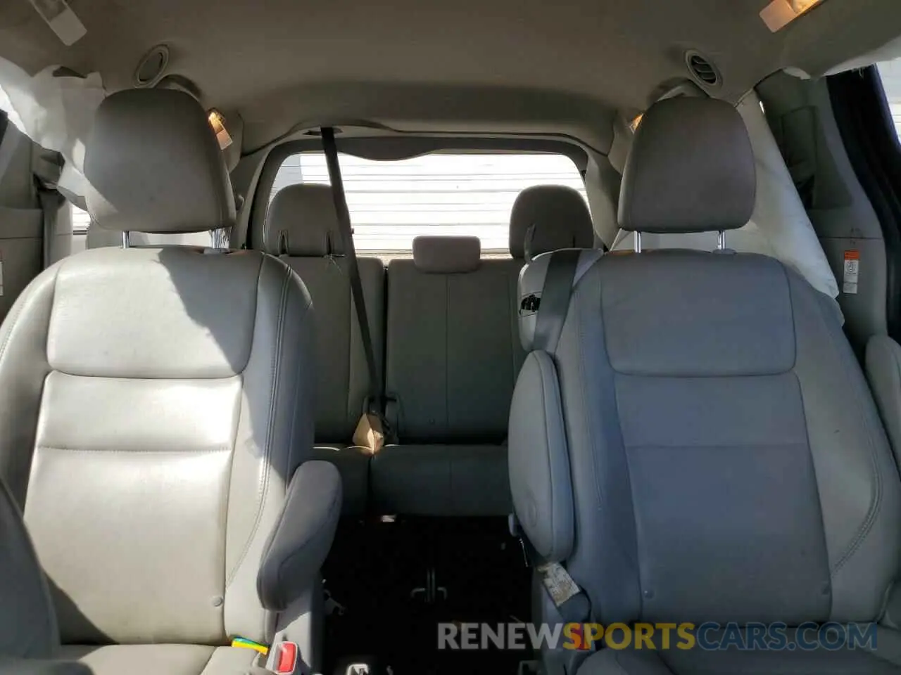 10 Фотография поврежденного автомобиля 5TDYZ3DC2LS023604 TOYOTA All Models 2020