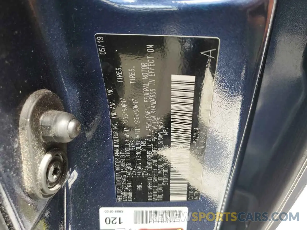 13 Photograph of a damaged car 5TDYZ3DC2LS026700 TOYOTA All Models 2020