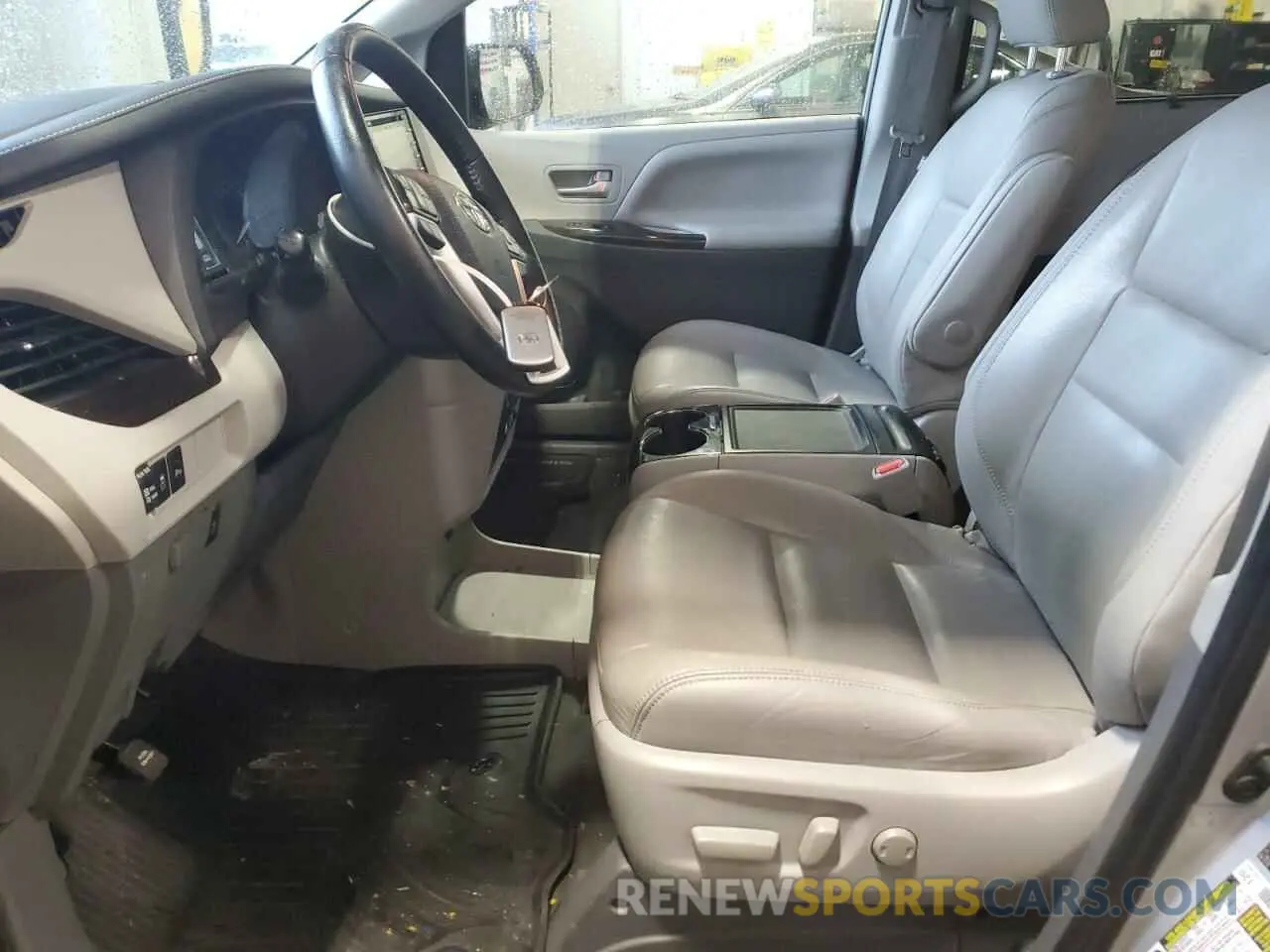 7 Фотография поврежденного автомобиля 5TDYZ3DC2LS075234 TOYOTA All Models 2020