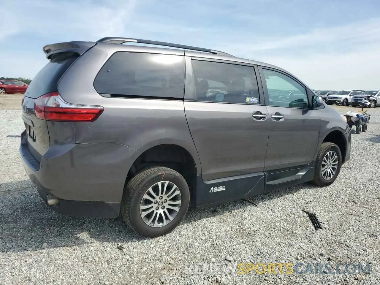 3 Фотография поврежденного автомобиля 5TDYZ3DC4LS036094 TOYOTA All Models 2020