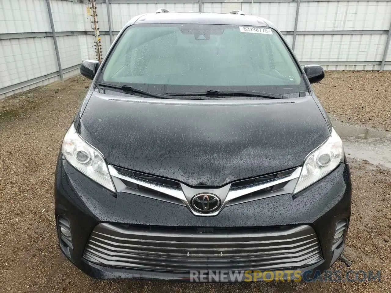 5 Photograph of a damaged car 5TDYZ3DC7LS059238 TOYOTA All Models 2020