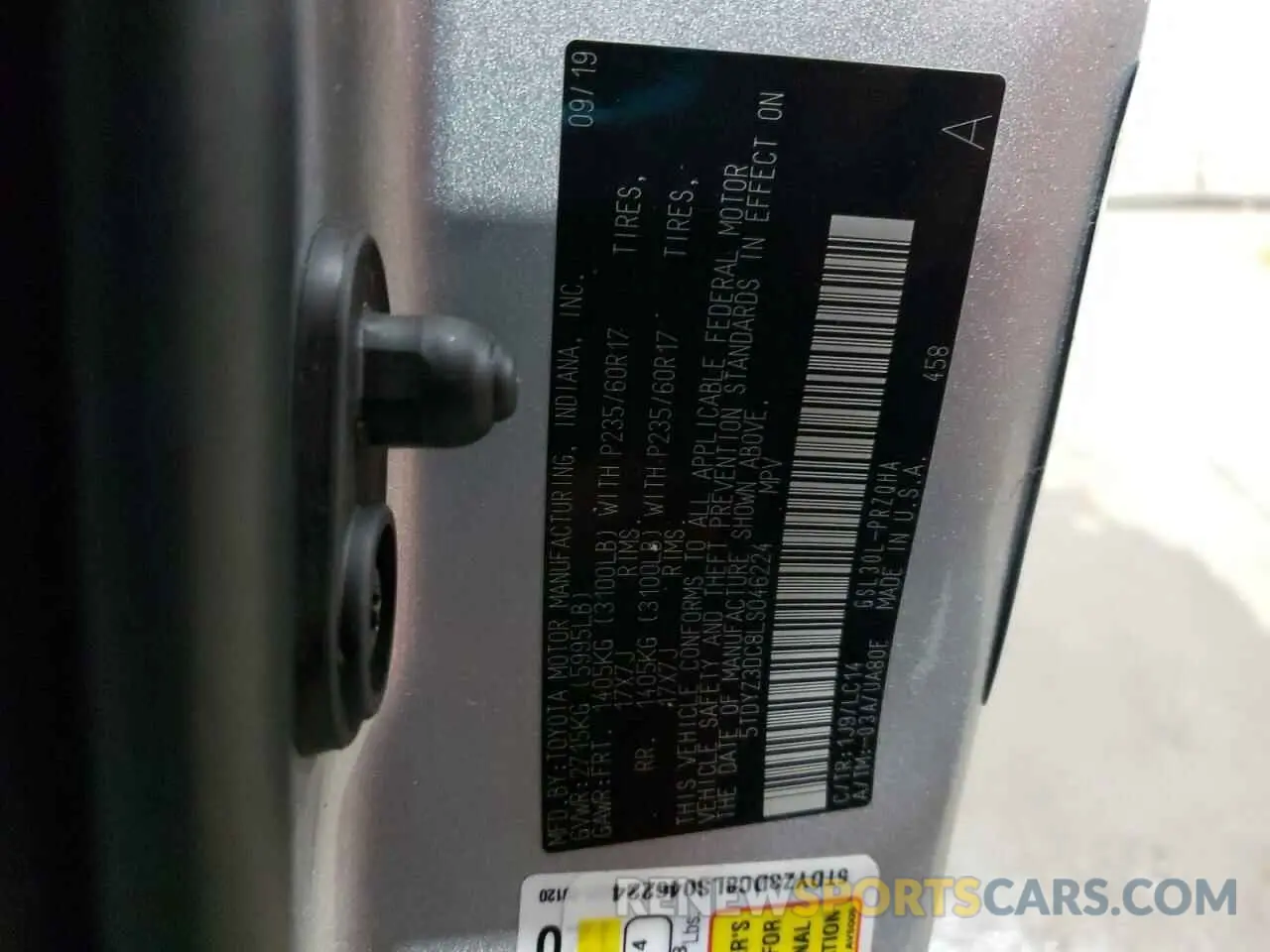 13 Photograph of a damaged car 5TDYZ3DC8LS046224 TOYOTA All Models 2020