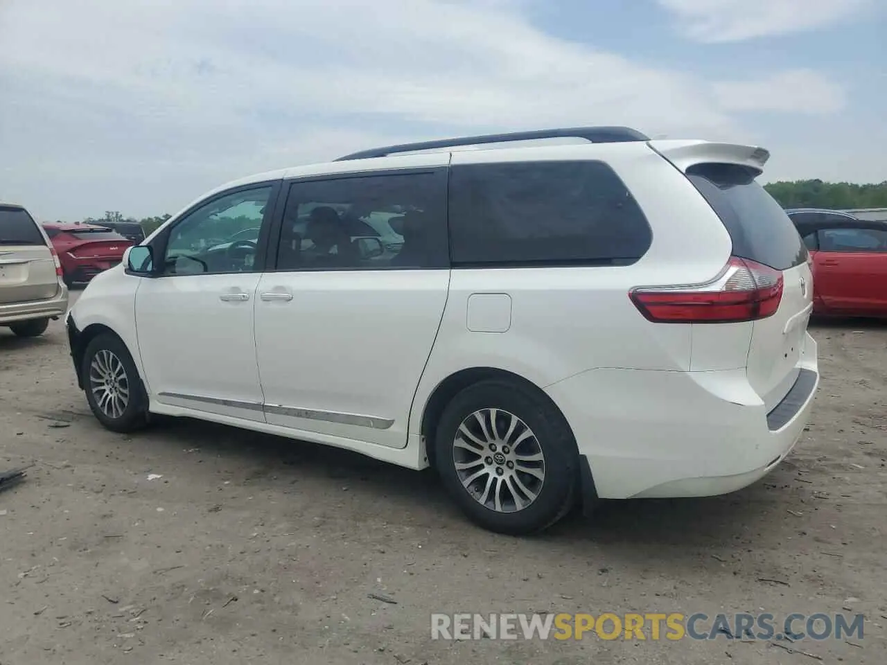 2 Фотография поврежденного автомобиля 5TDYZ3DC8LS054694 TOYOTA All Models 2020