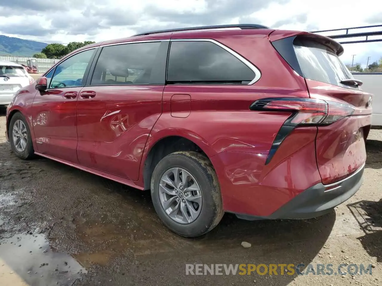 2 Photograph of a damaged car 5TDBRKEC7MS066674 TOYOTA All Models 2021
