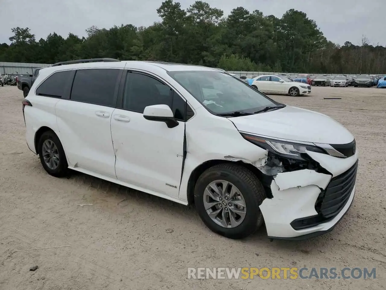 4 Photograph of a damaged car 5TDBSKFCXMS023644 TOYOTA All Models 2021