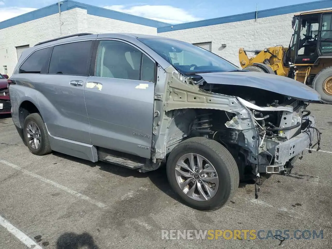 4 Photograph of a damaged car 5TDJRKEC5MS059363 TOYOTA All Models 2021