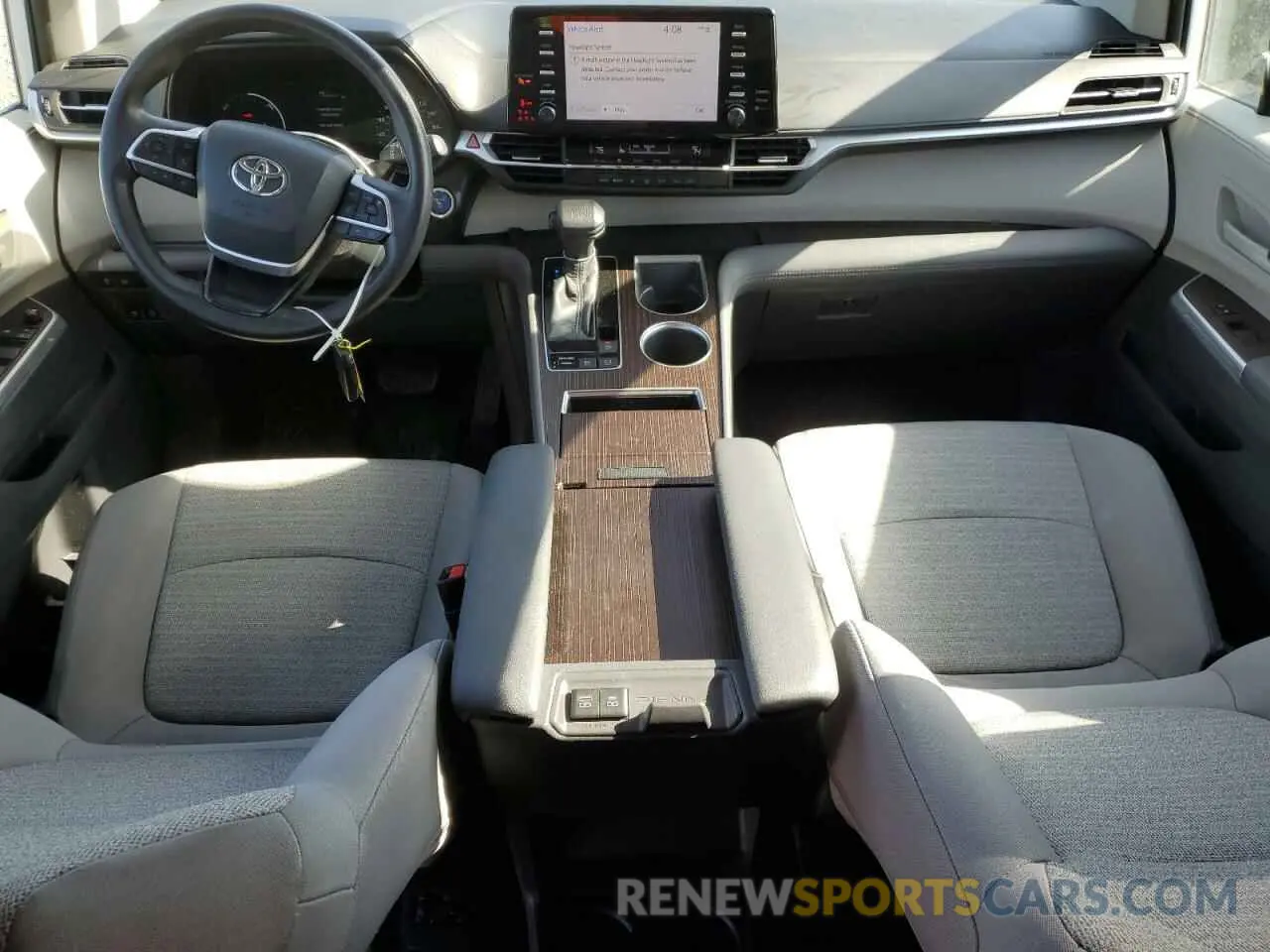8 Фотография поврежденного автомобиля 5TDKRKEC6MS060736 TOYOTA All Models 2021