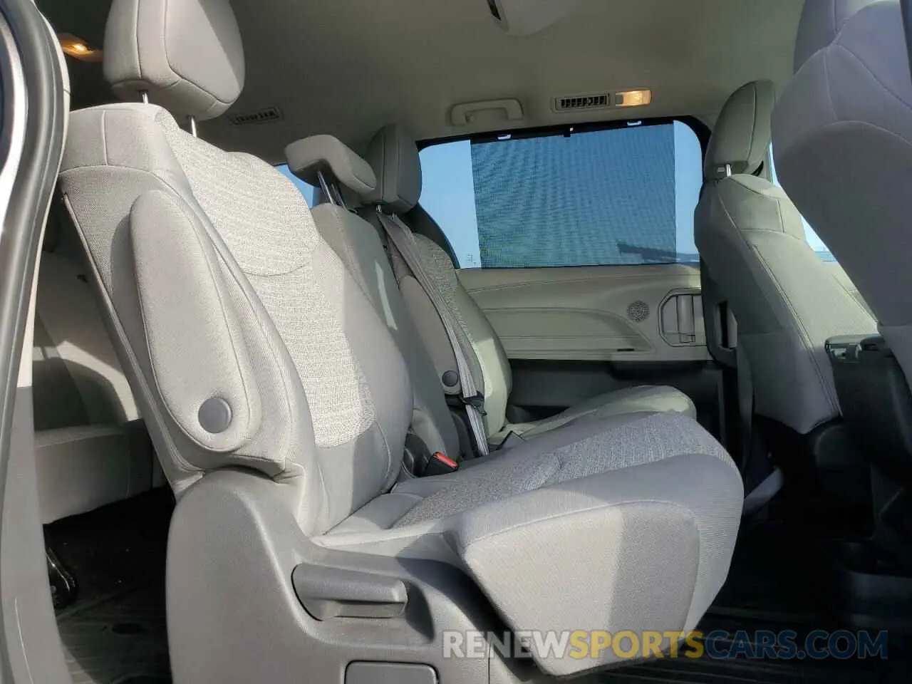 11 Фотография поврежденного автомобиля 5TDKRKEC9MS062240 TOYOTA All Models 2021
