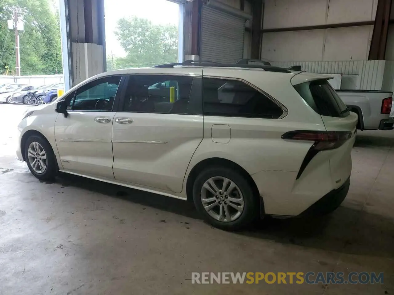 2 Фотография поврежденного автомобиля 5TDYRKEC0MS041223 TOYOTA All Models 2021