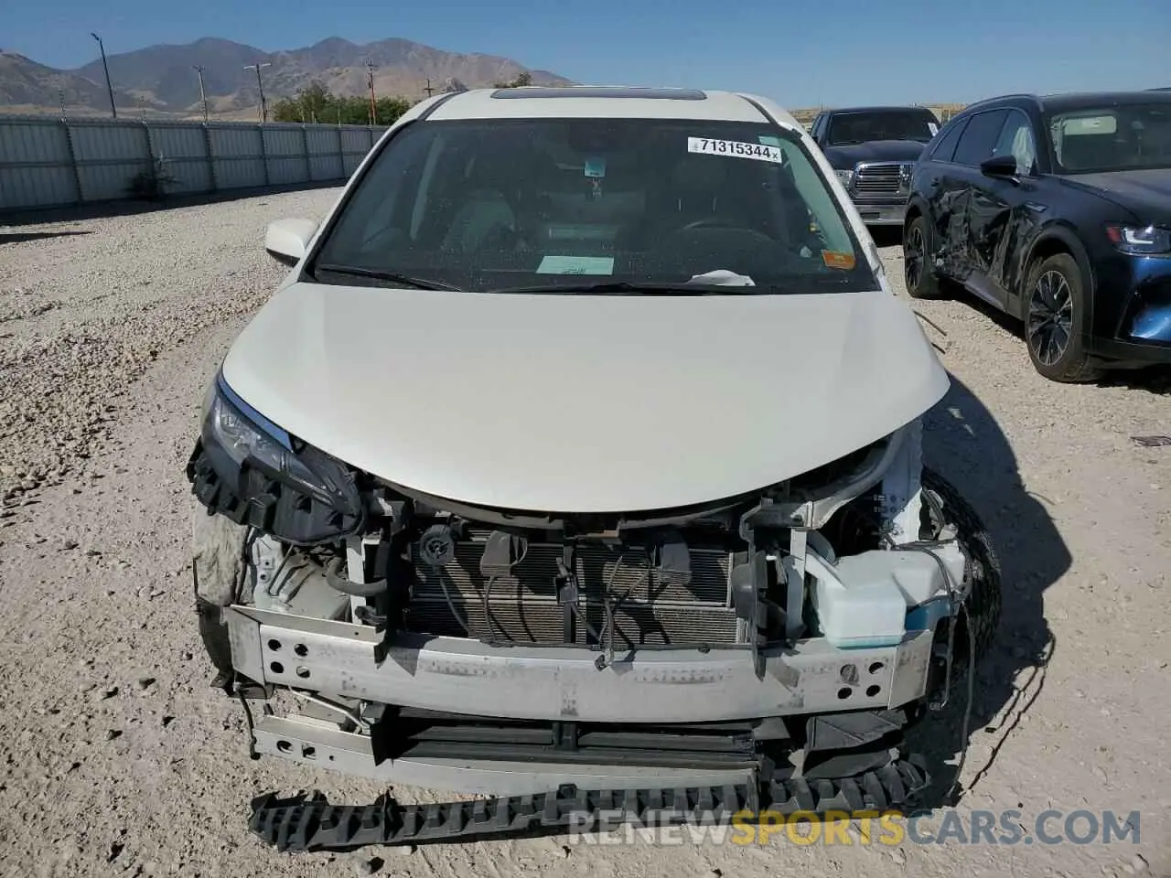 5 Photograph of a damaged car 5TDYRKEC8MS022838 TOYOTA All Models 2021