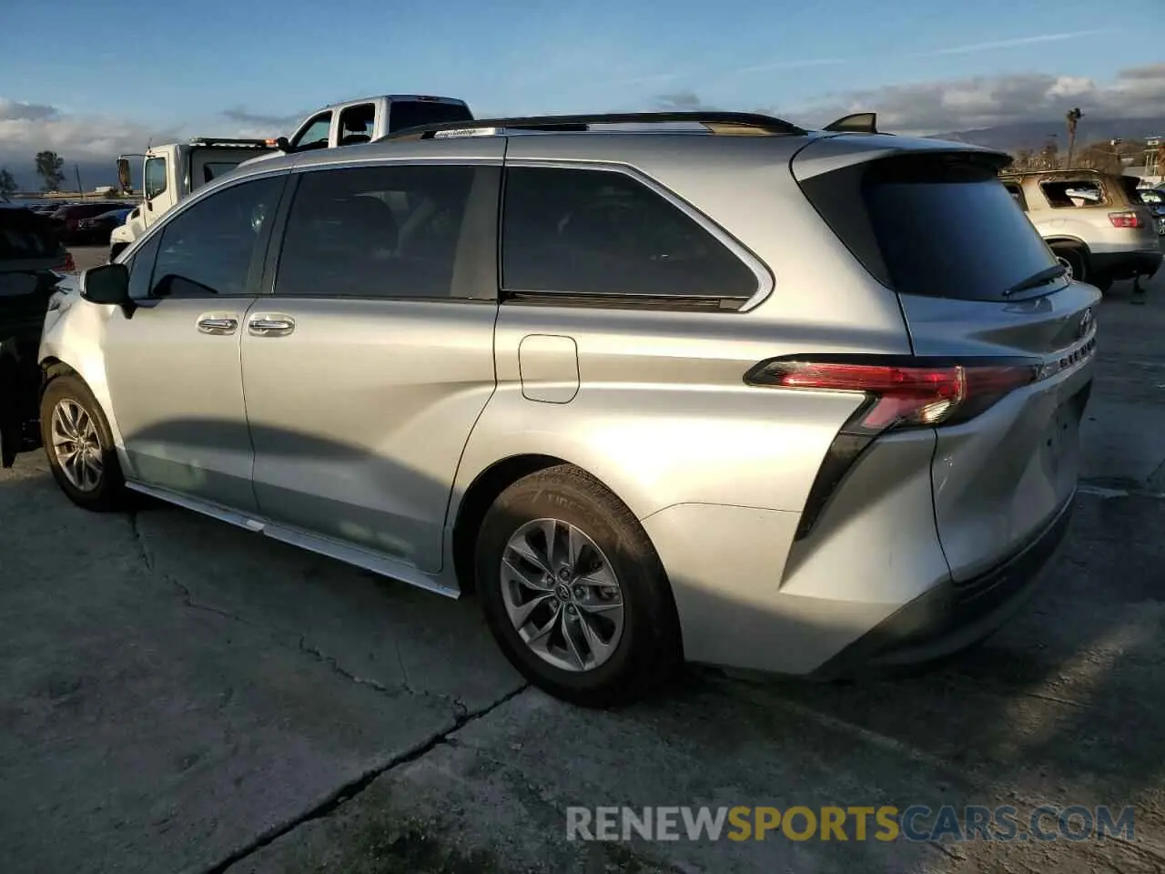 2 Фотография поврежденного автомобиля 5TDJRKEC2NS100050 TOYOTA All Models 2022