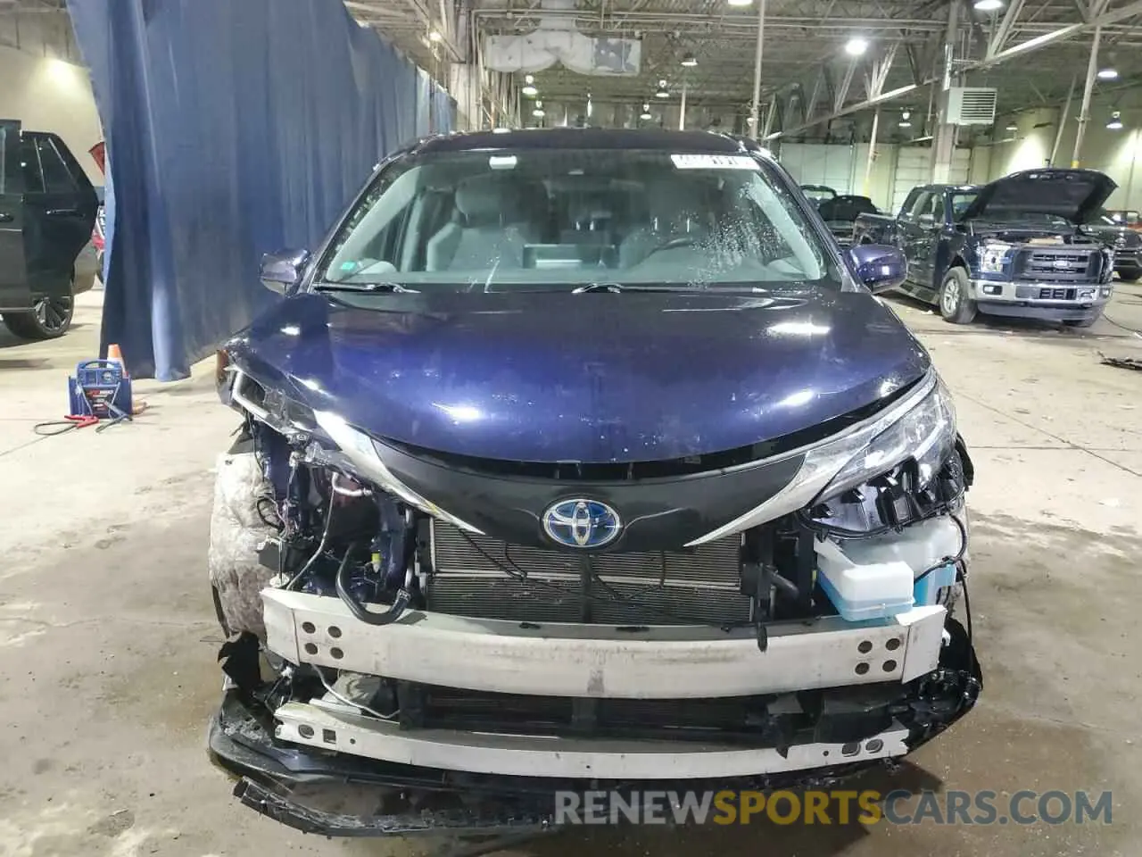 5 Photograph of a damaged car 5TDKRKEC3NS102393 TOYOTA All Models 2022